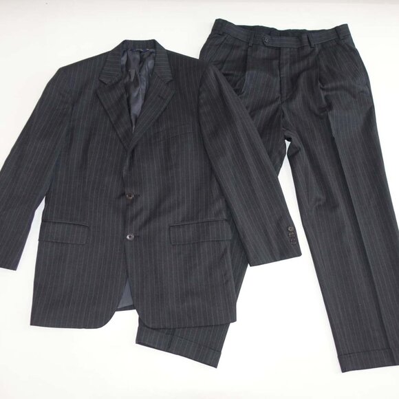 Brooks Brothers Men's Pinstripe 2 Button Suit Charcoal Gray 40 Regular 34 x 28
